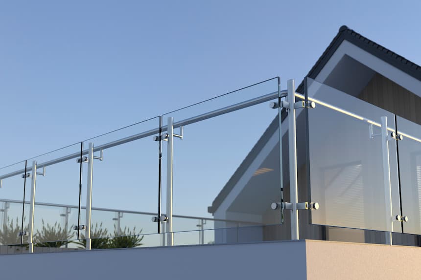 Installation de garde-corps en aluminium pour terrasses et balcons
