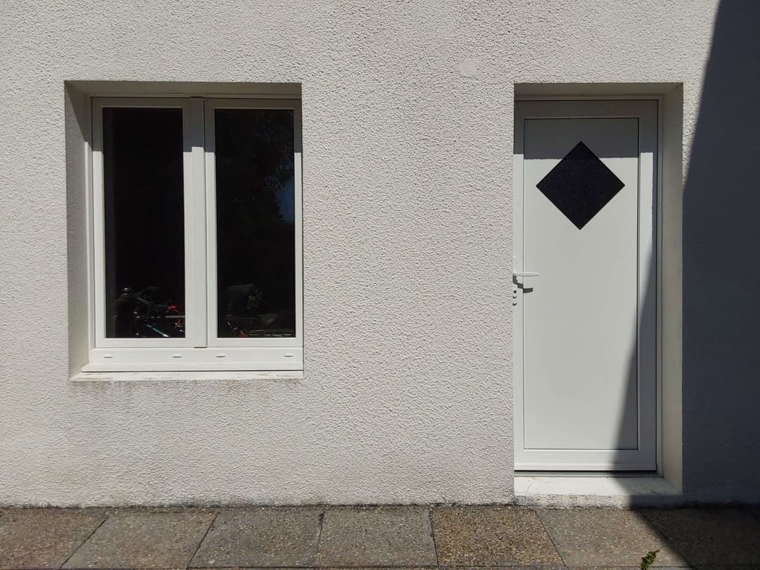 Fenetre / Porte Pvc / porte de garage enroulable